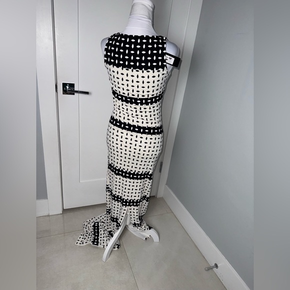 Adam Selman Black & Ivory Patterned Column Maxi Dress/Size 0 - Picture 5 of 10